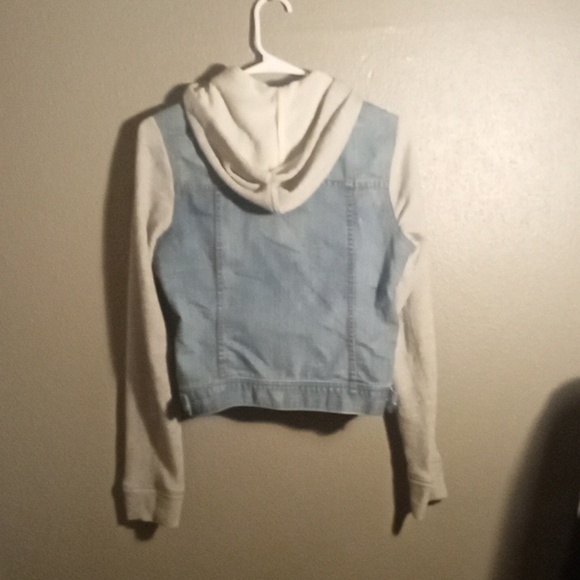 Large - Picture 2 of 3